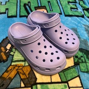 PURPLE M8/W10 CRUSH CROCS